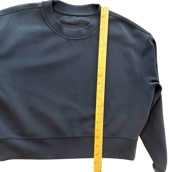 Lululemon Perfectly Oversized Cropped Crew Softstreme Black Womens 2 Sweatshirt - Picture 7 of 9